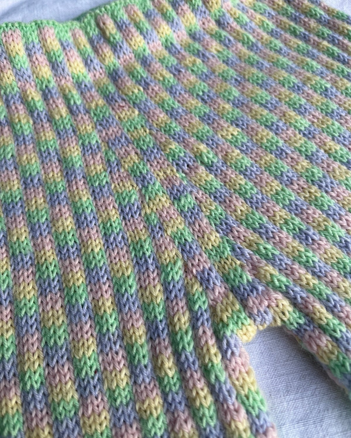 Another Brick In The Wall Shorts Junior Dansk Popknit strikkeopskrift