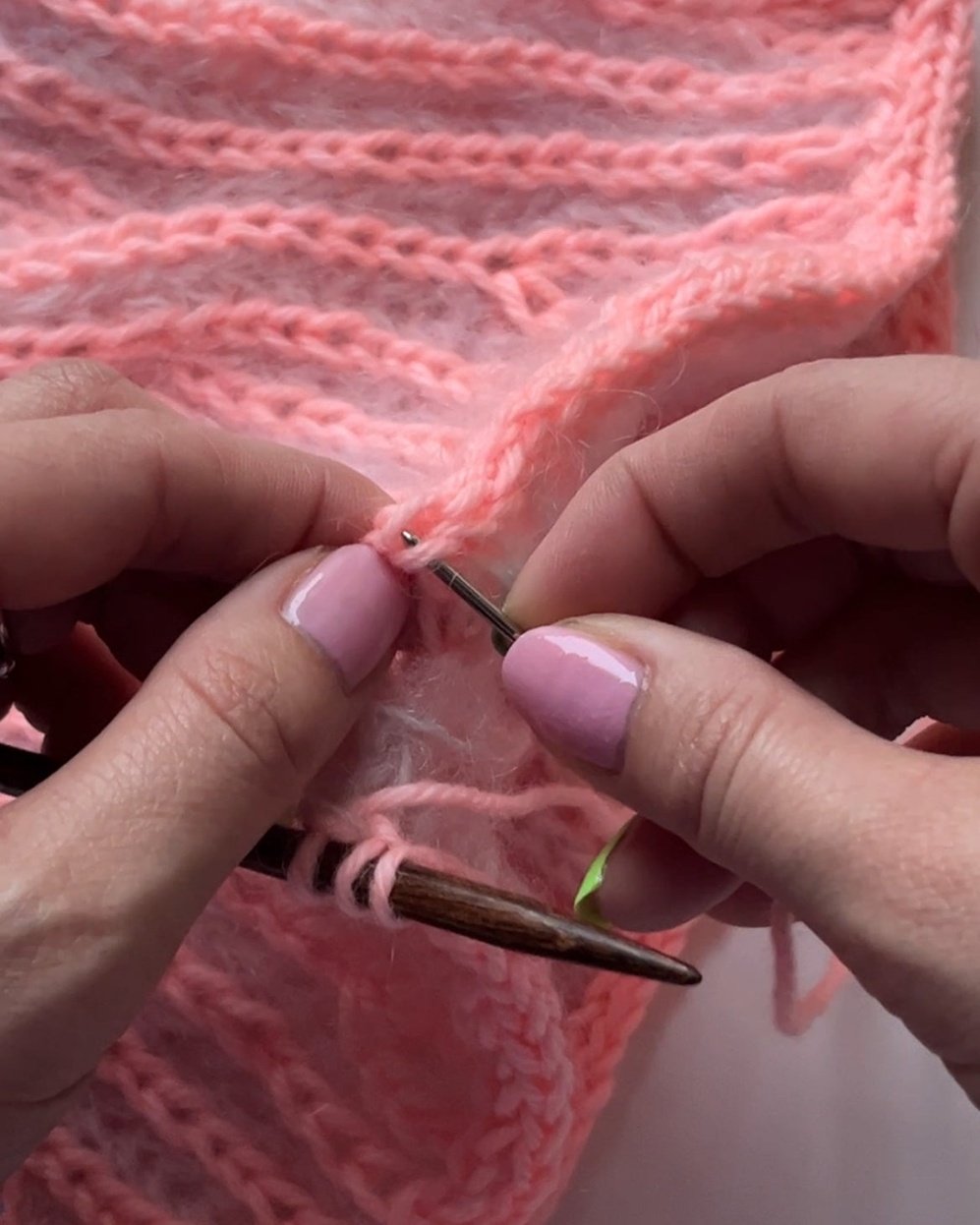 Changes Neck English Popknit