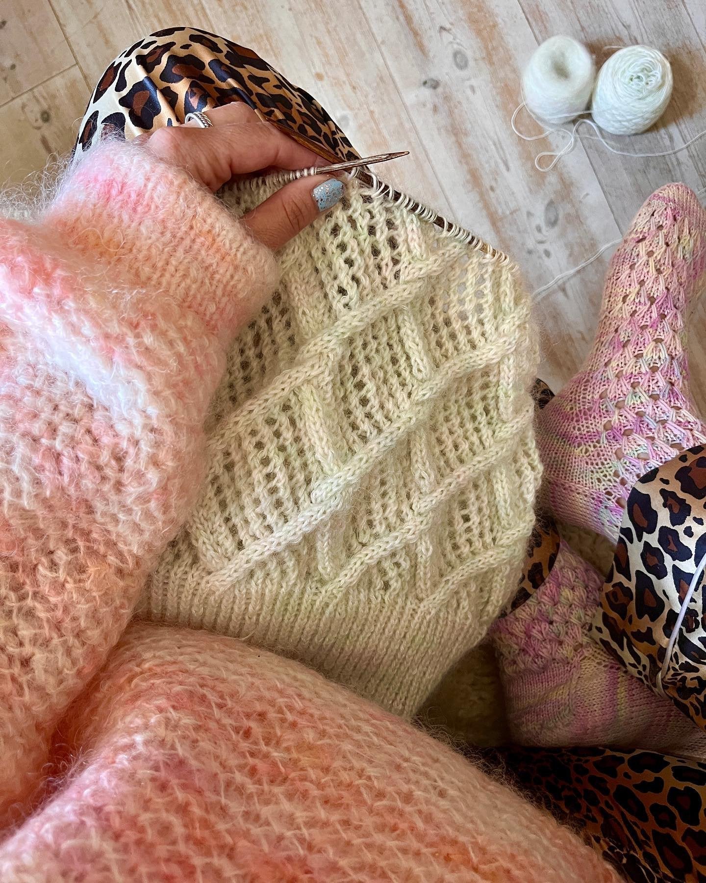 In The Air Tonight Sweater Dansk Popknit strikkeopskrift