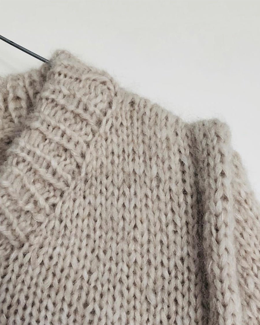 Put Your Head On My Shoulder Sweater Dansk Popknit strikkeopskrift