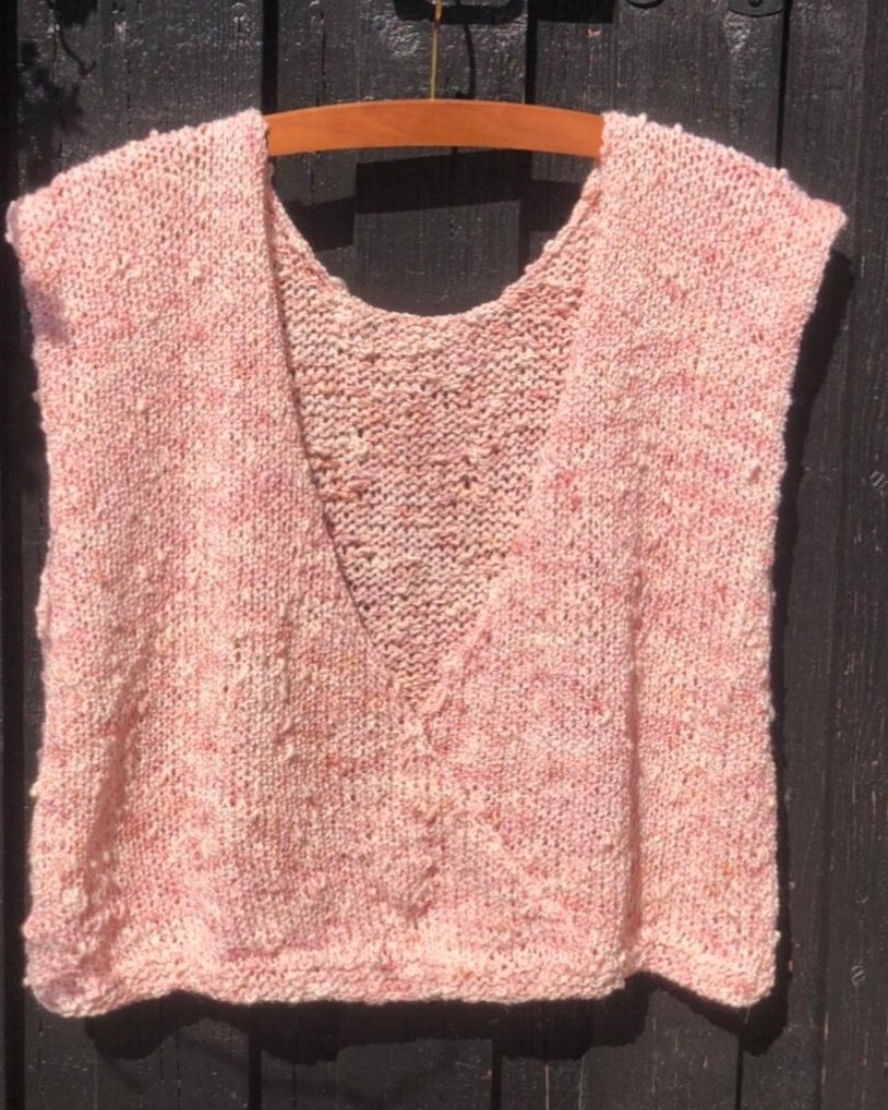 Spin Me Round Top Dansk Popknit strikkeopskrift