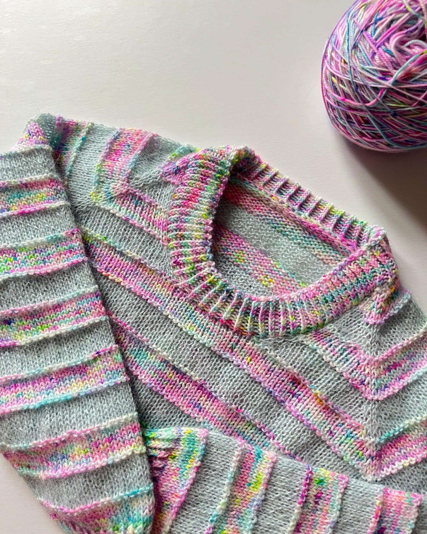 Straight Up Sweater Junior Dansk Popknit strikkeopskrift