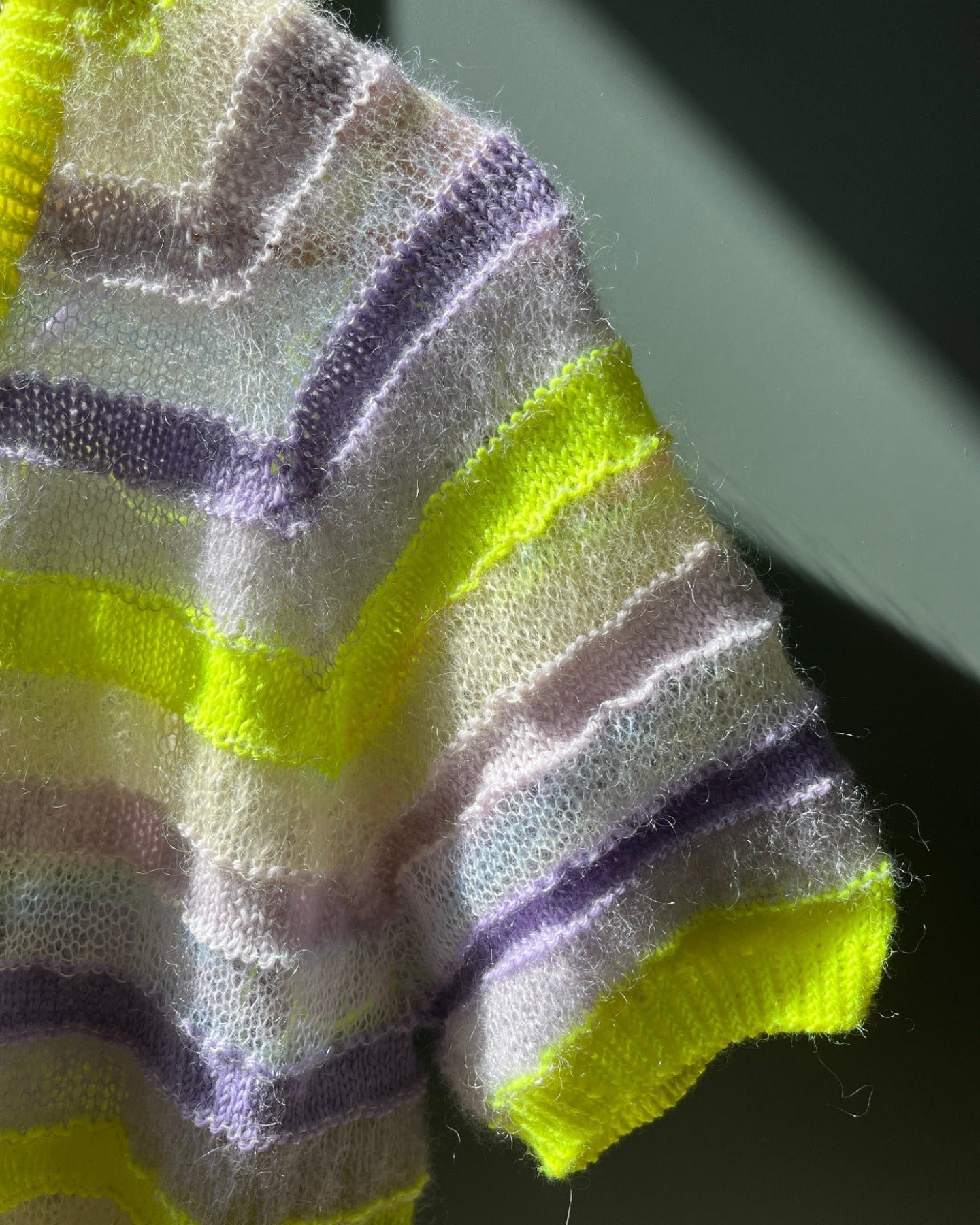 Straight Up Tee English Popknit knitting pattern