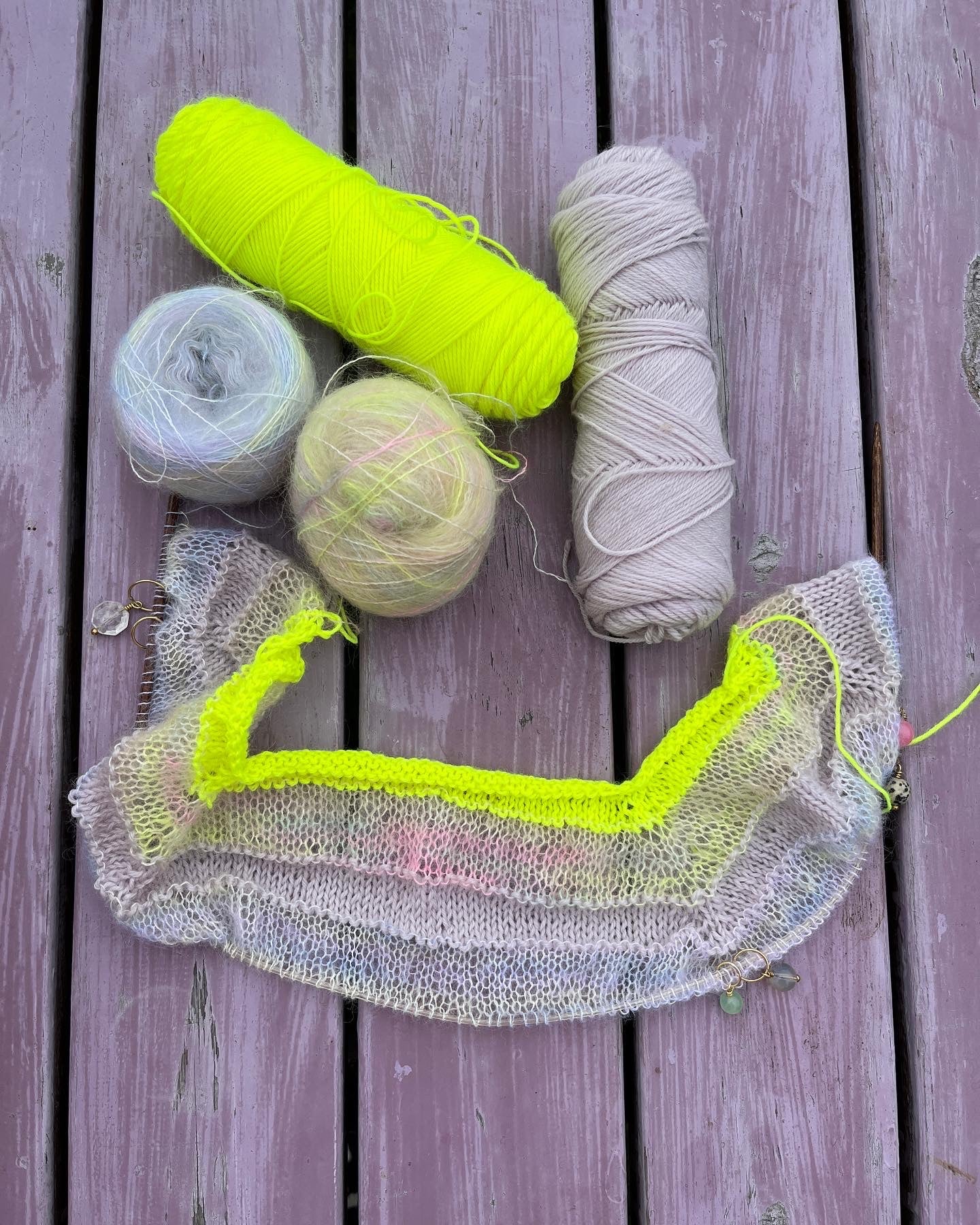 Straight Up Tee English Popknit knitting pattern