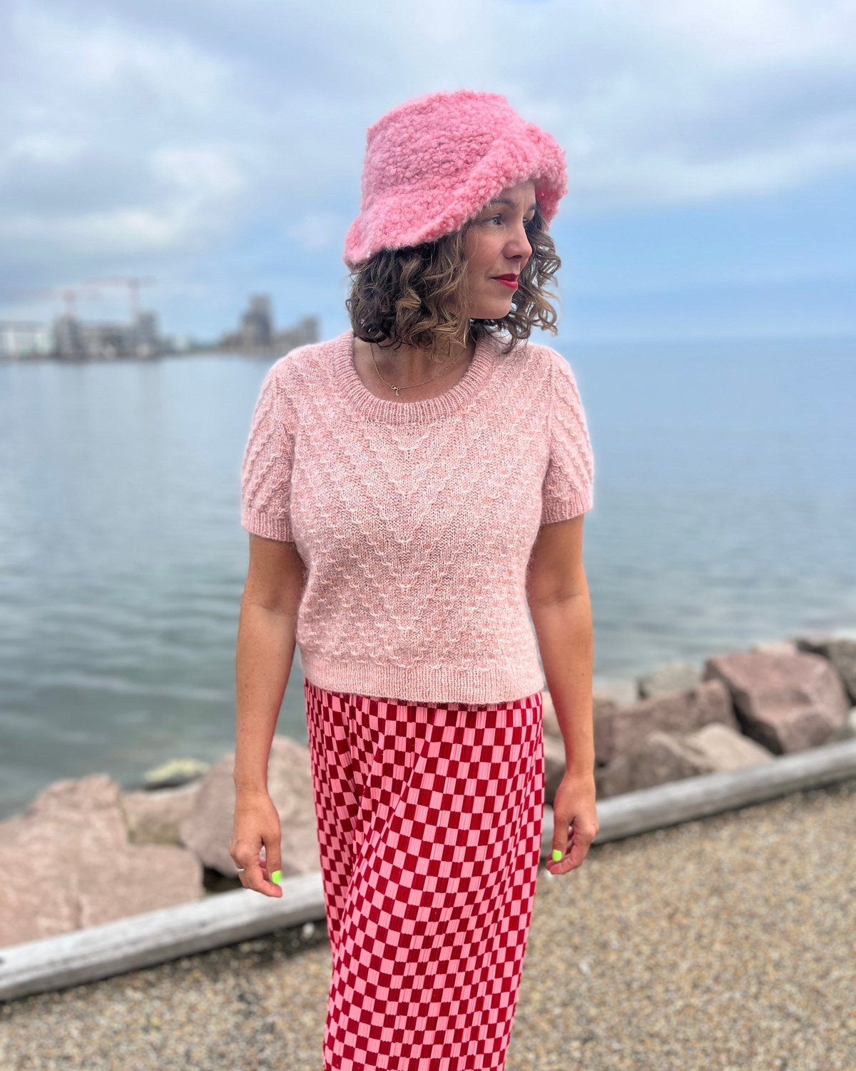 Be My Baby Bucket Hat Dansk Popknit strikkeopskrift