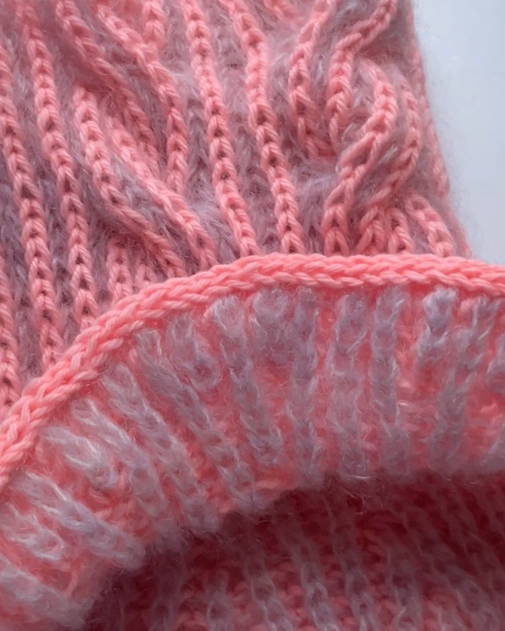 Changes Neck Dansk Popknit