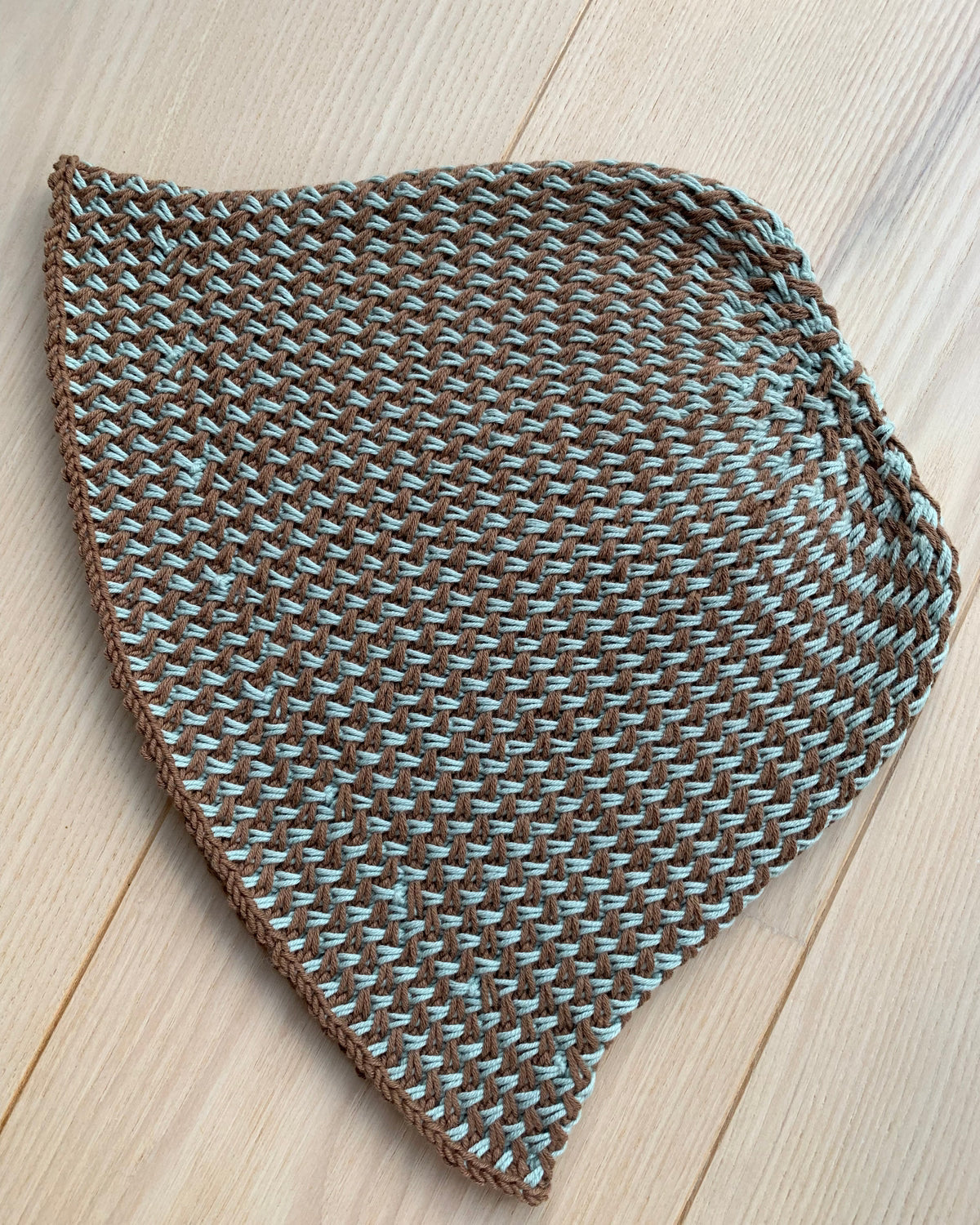 Coco Hat Dansk Popknit strikkeopskrift
