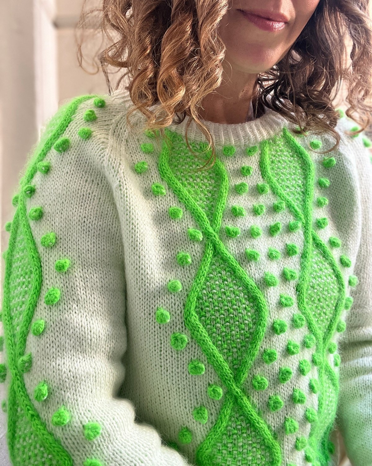 Diamond Jumper Knitting Pattern Diamonds And Pearls Sweater Colour