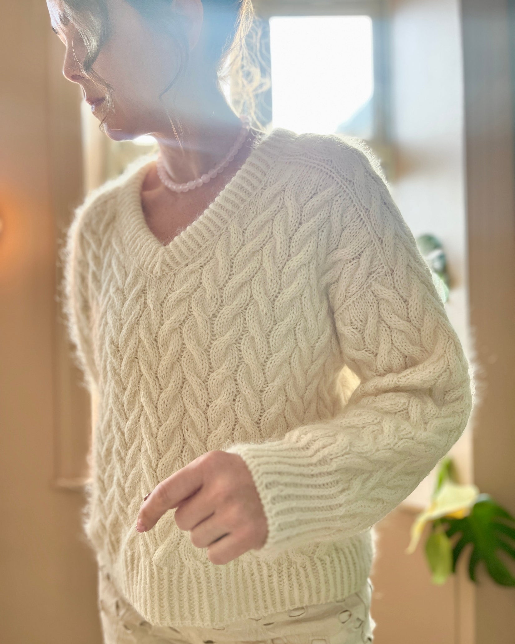 りっちゃん　Jacquared Vネック KNIT◆ Let's Twist Again Sweater V-Neck English – Popknit