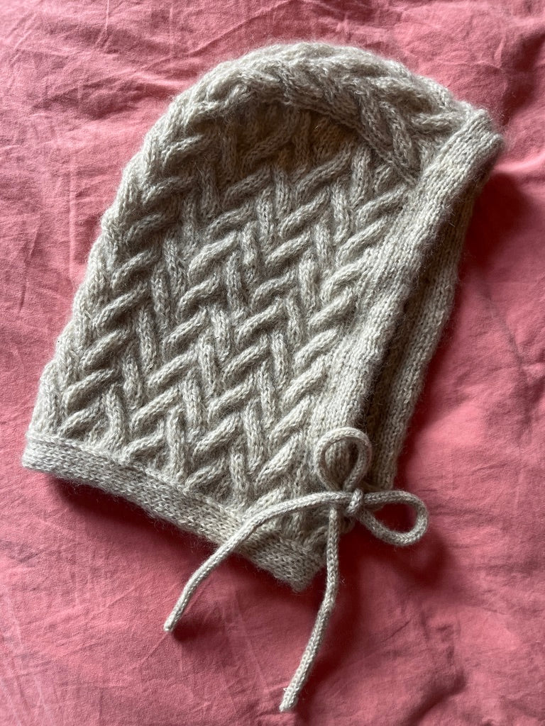 Let's Twist Again Balaclava Dansk