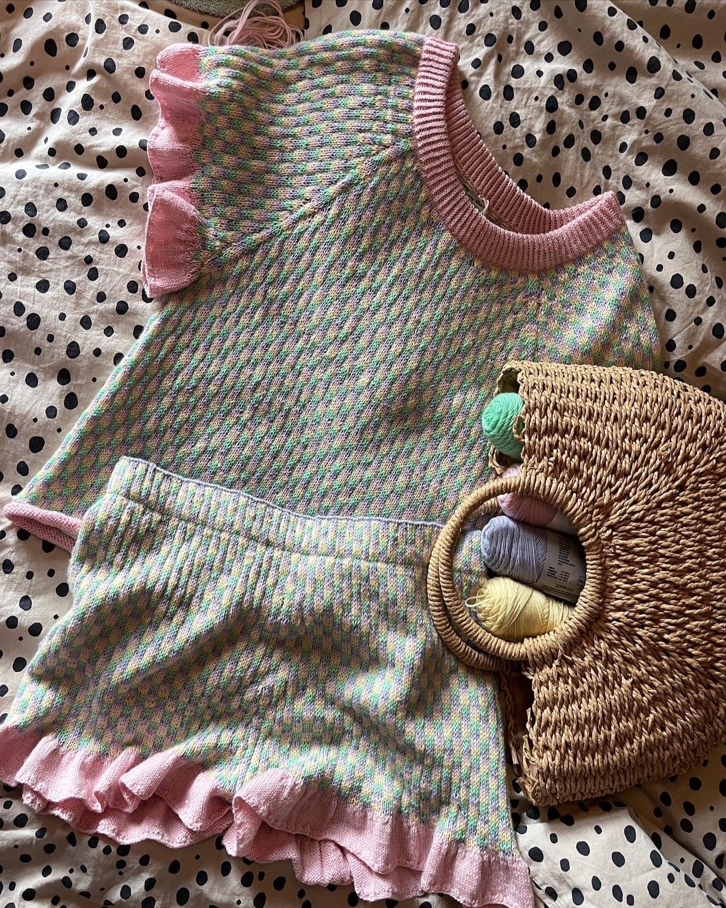 Another Brick In The Wall Shorts Dansk Popknit strikkeopskrift
