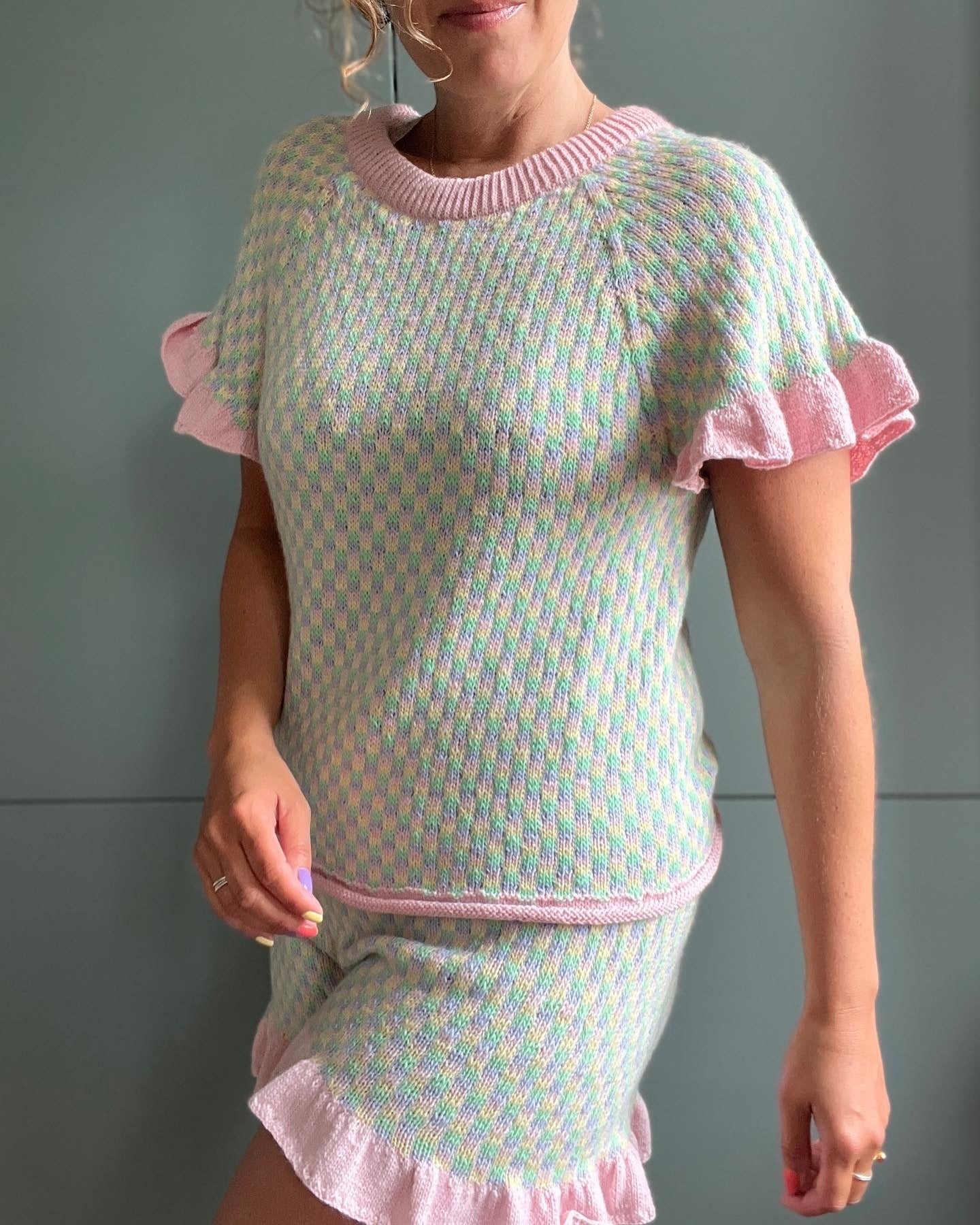 Another Brick In The Wall Tee Dansk Popknit strikkeopskrift