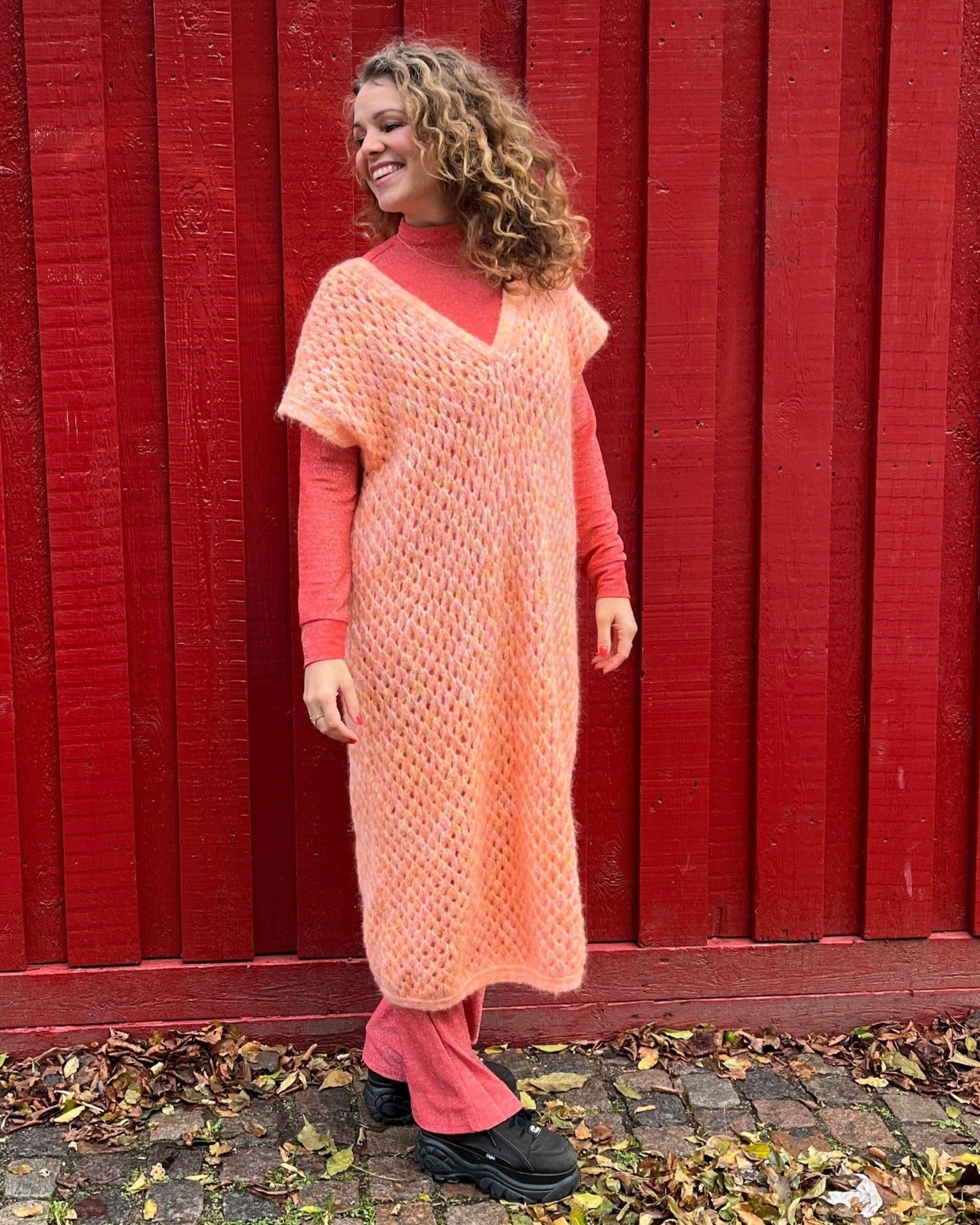 Euphoria Dress Dansk Popknit strikkeopskrift