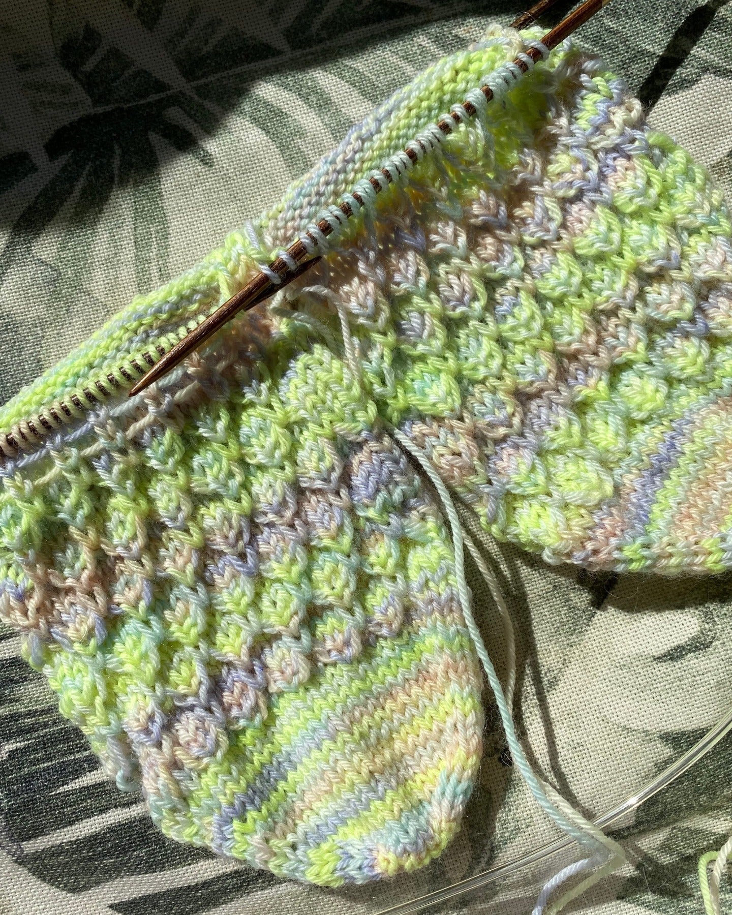 Formation Socks Dansk Popknit strikkeopskrift