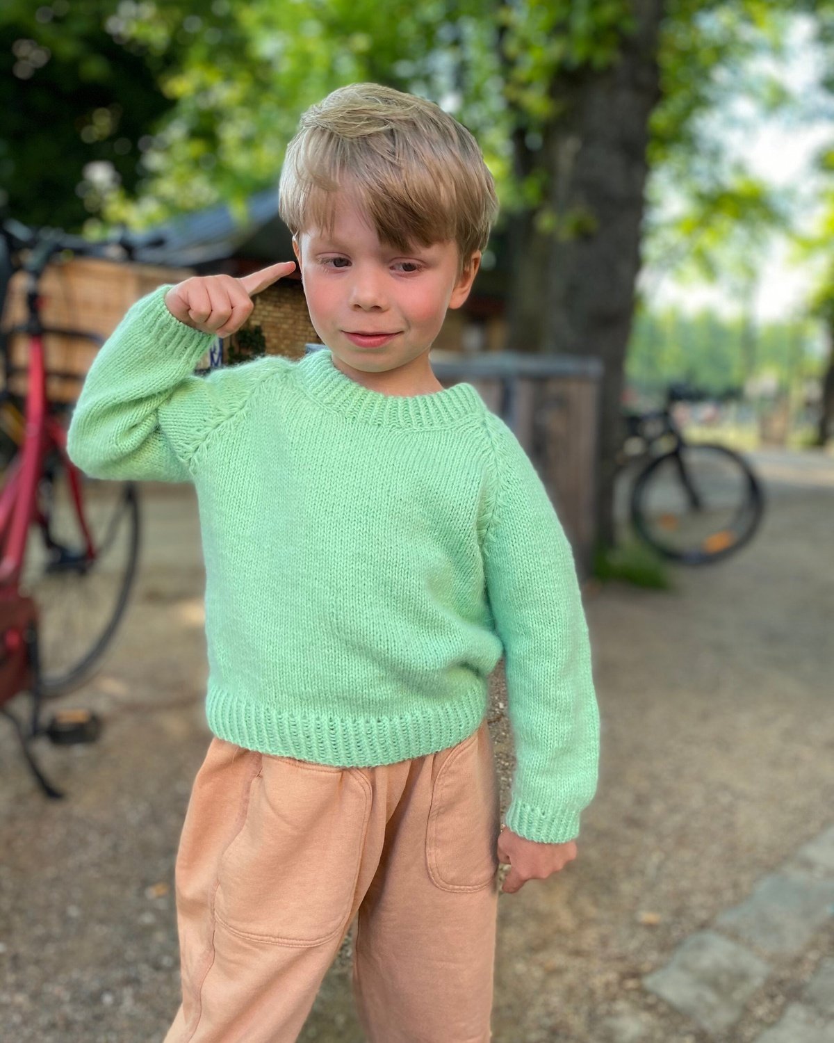 It’s A Kind Of Magic Sweater Junior Dansk Popknit strikkeopskrift