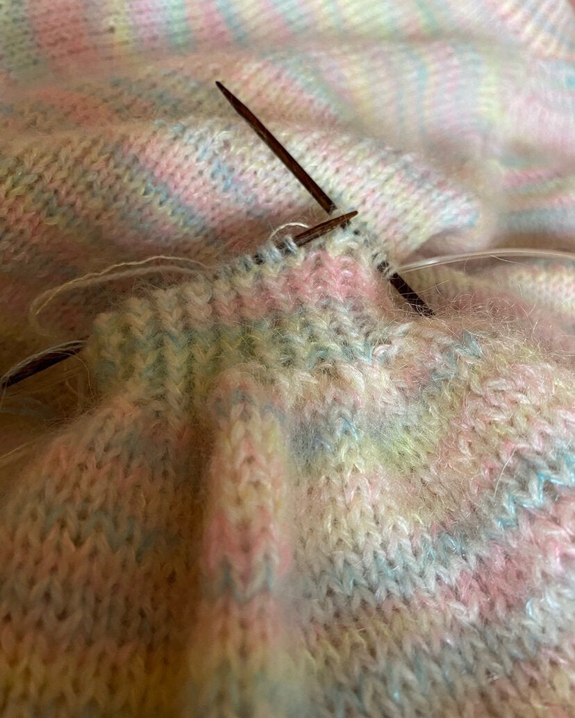 It’s A Kind of Magic Sweater English Popknit knitting pattern