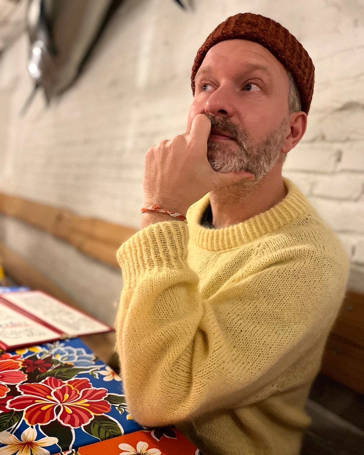 It’s A Kind of Magic Sweater Man English Popknit knitting pattern