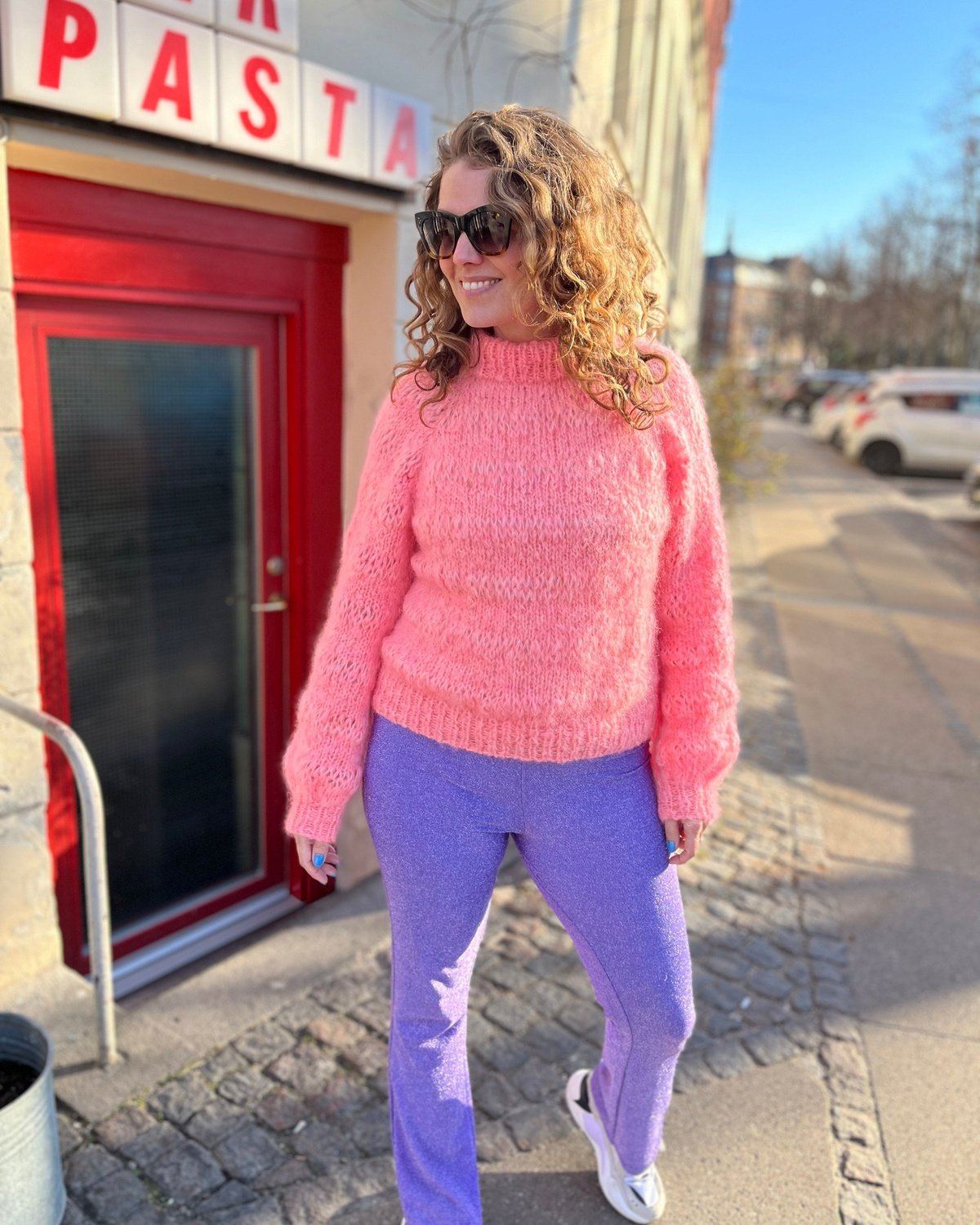 Killing Me Softly Sweater Dansk Popknit strikkeopskrift