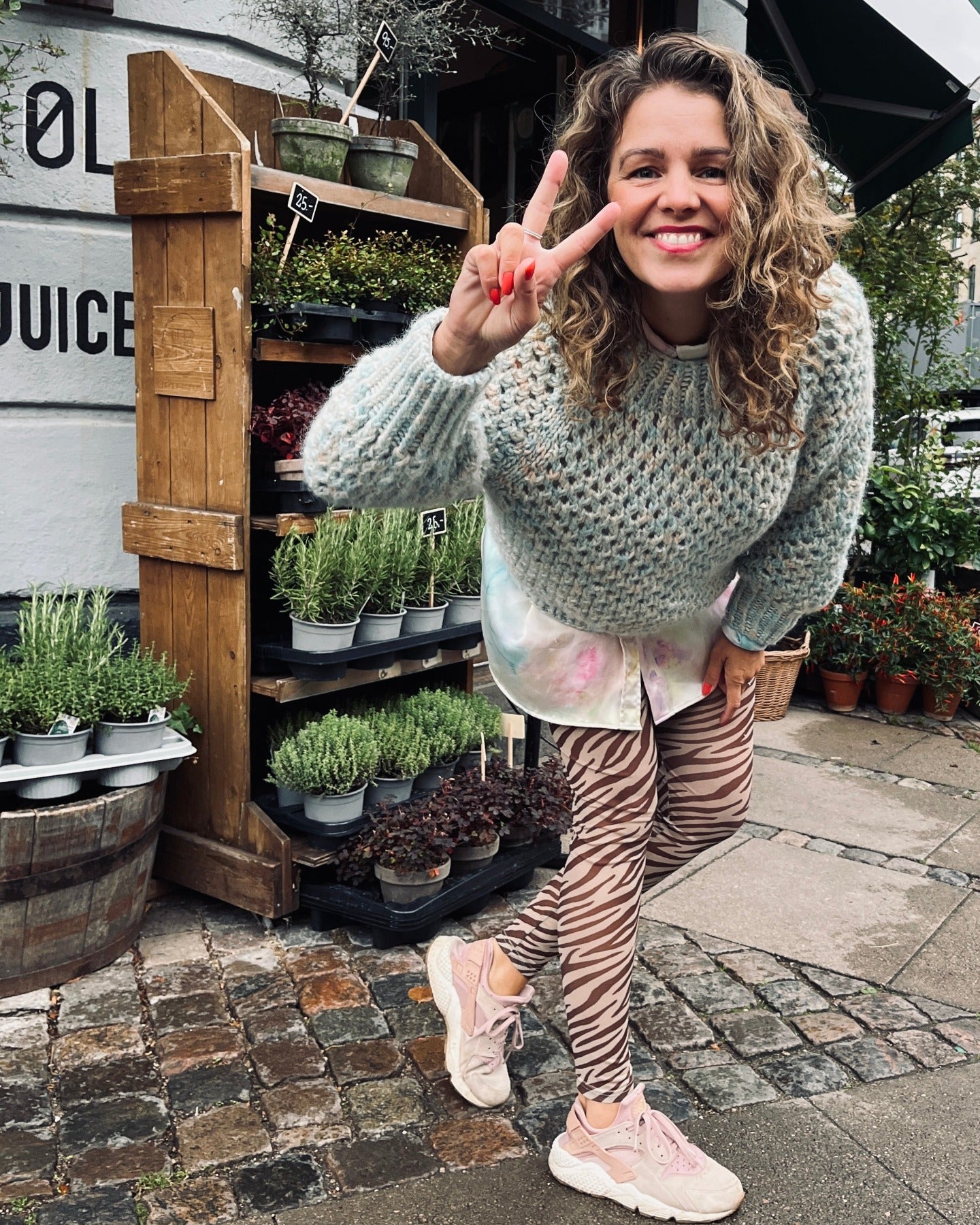 Kokomo Chunky Sweater English Popknit knitting pattern