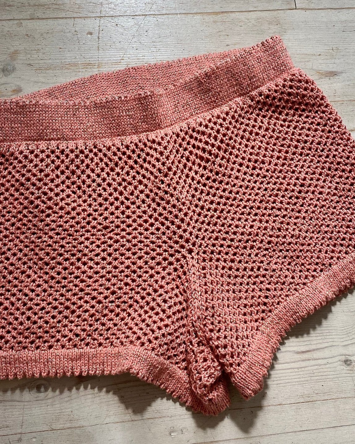 Kokomo Shorts English Popknit knitting pattern