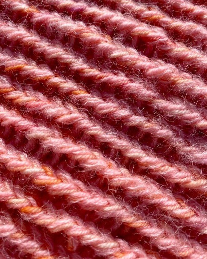 LOVE ON THE BRAIN BEANIE ENGLISH Popknit knitting pattern