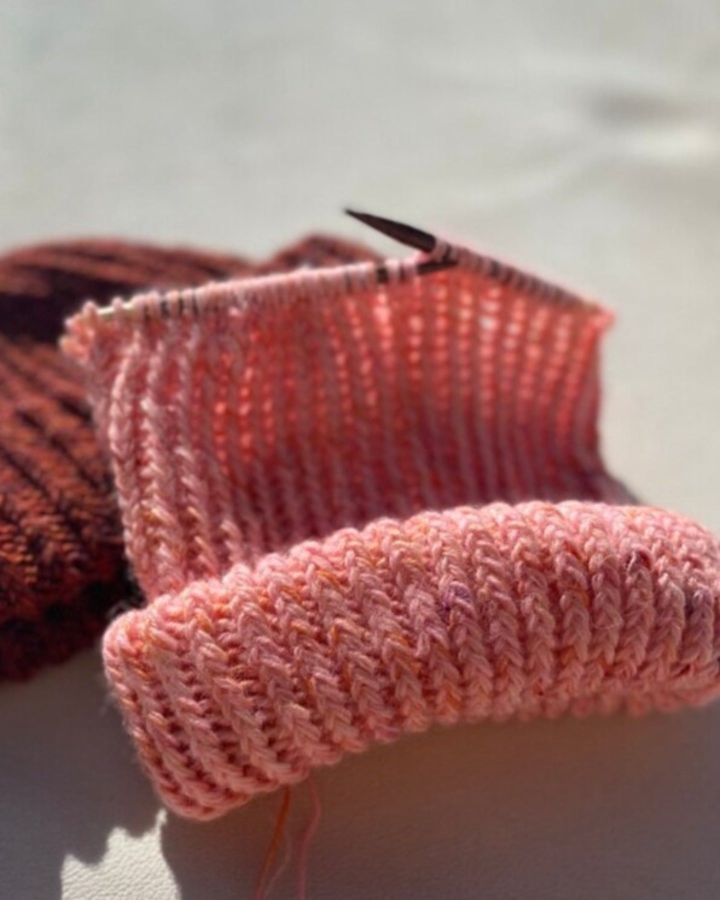 Love On The Brain Beanie Dansk Popknit strikkeopskrift