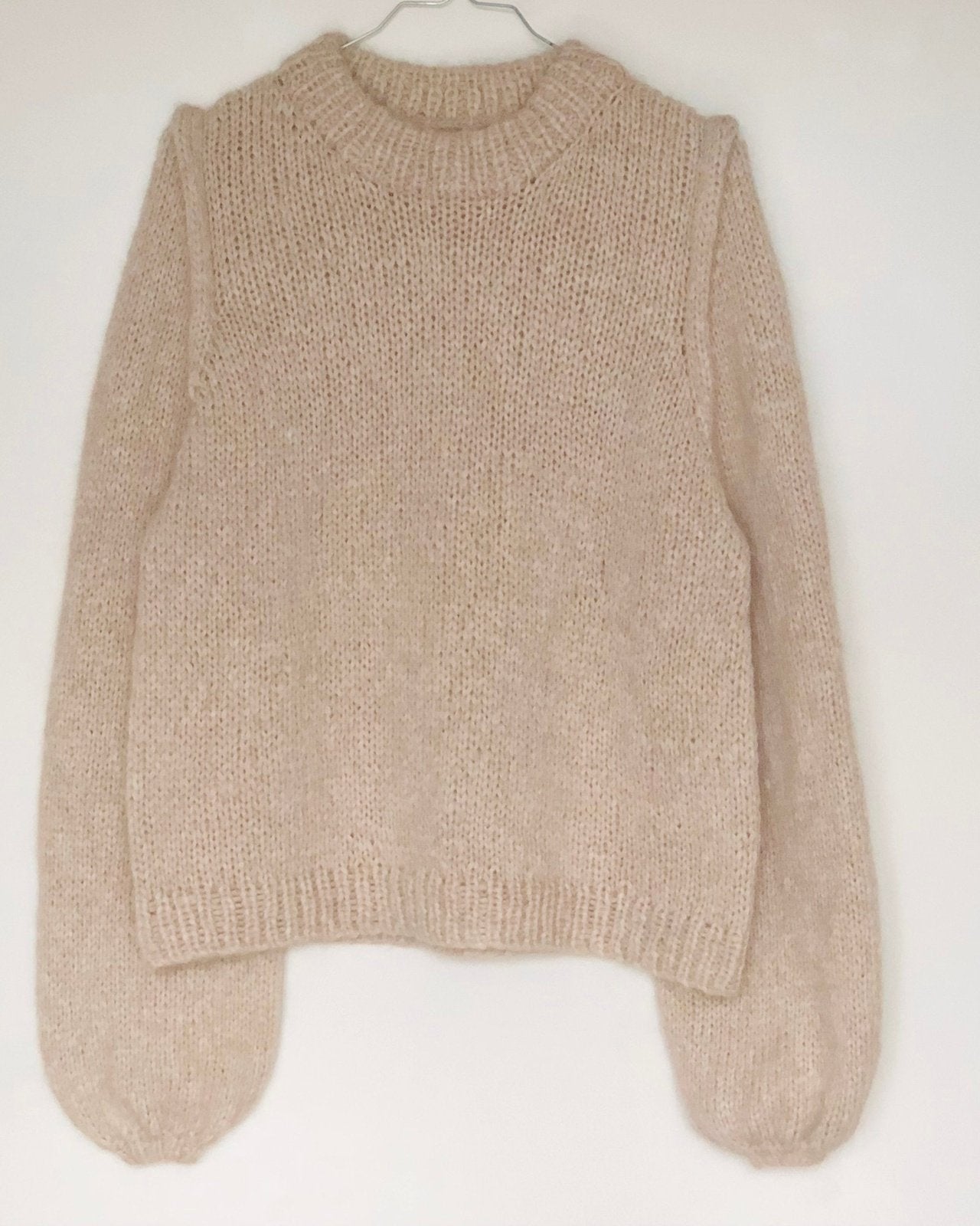 Put Your Head On My Shoulder Sweater Dansk Popknit strikkeopskrift