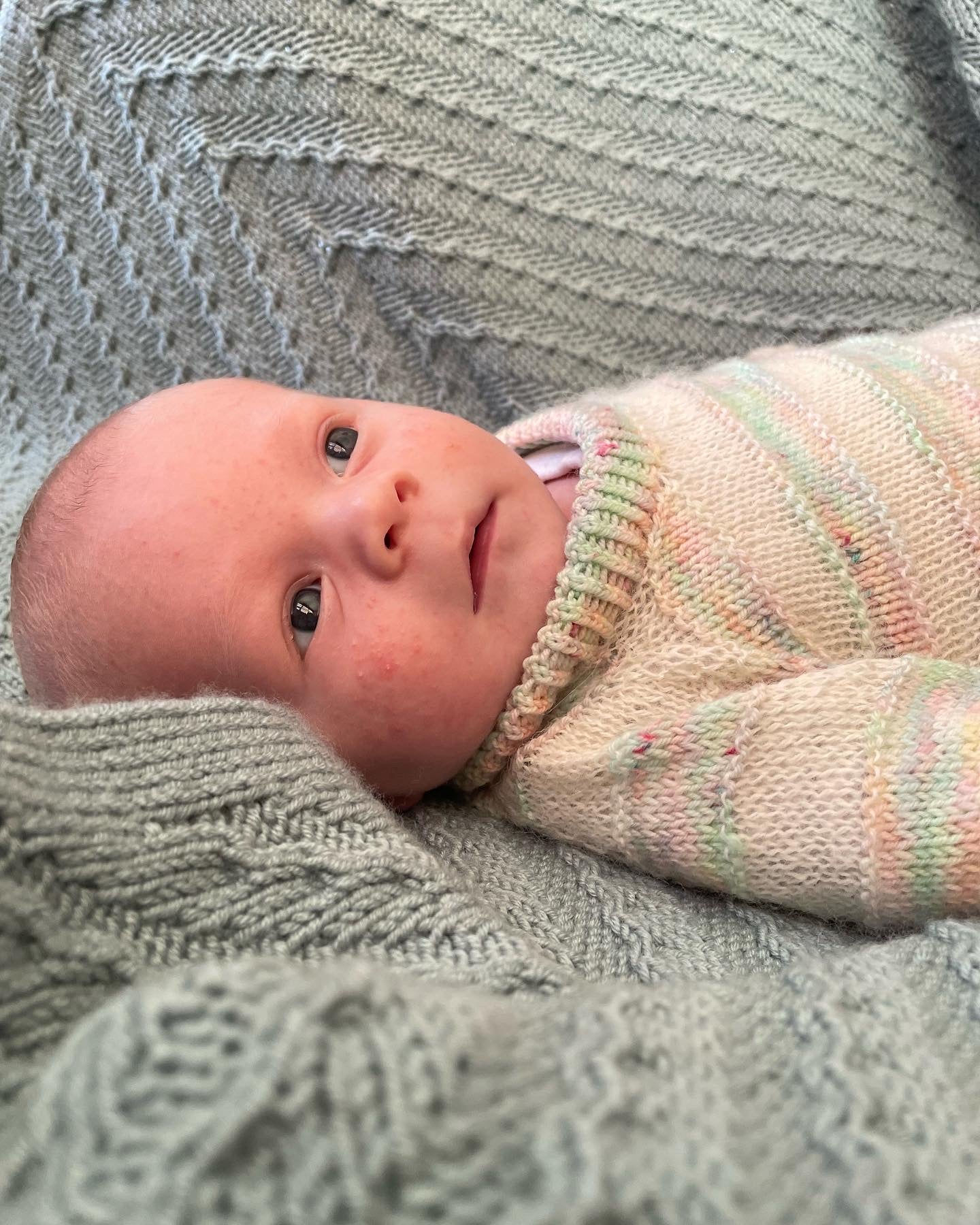 Riptide Baby Blanket Dansk Popknit strikkeopskrift