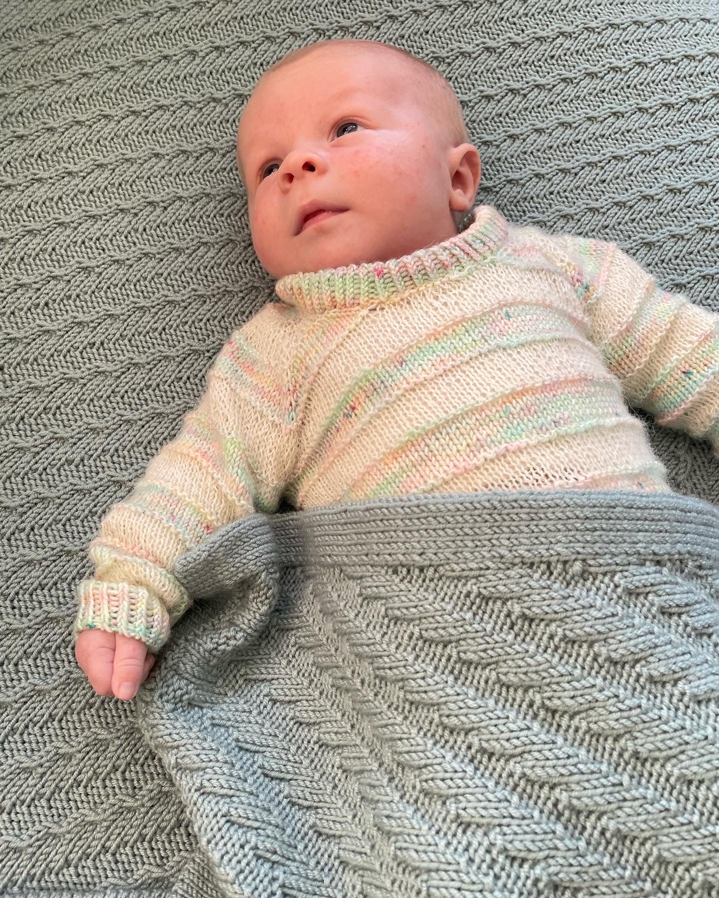Riptide Baby Blanket Dansk Popknit strikkeopskrift