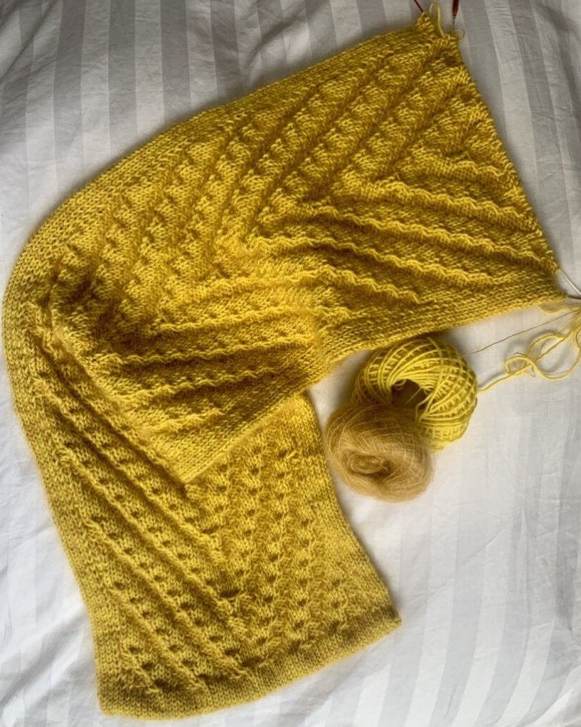 Riptide Scarf Dansk Popknit strikkeopskrift