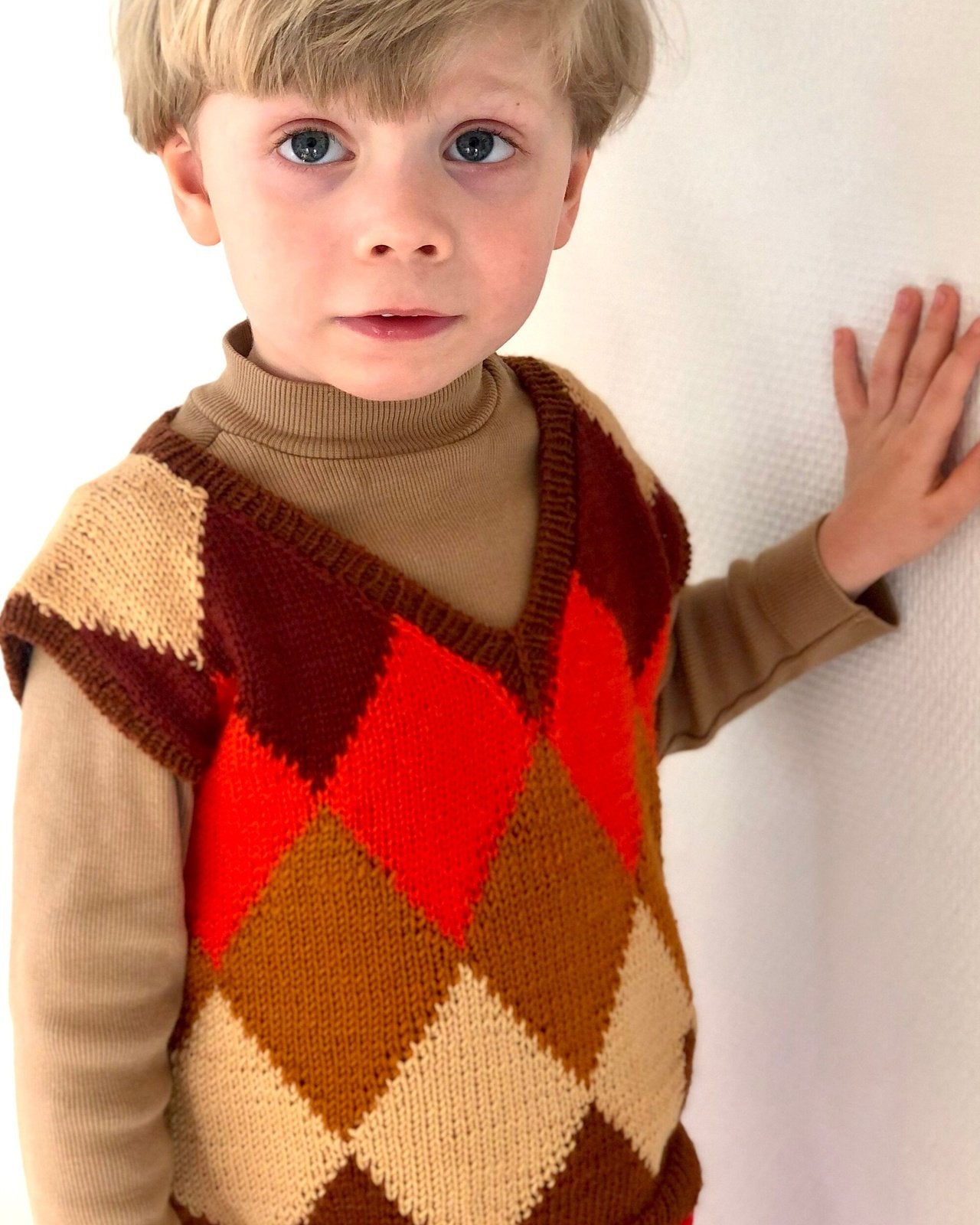 Ruby Tuesday Vest Junior Dansk Popknit strikkeopskrift