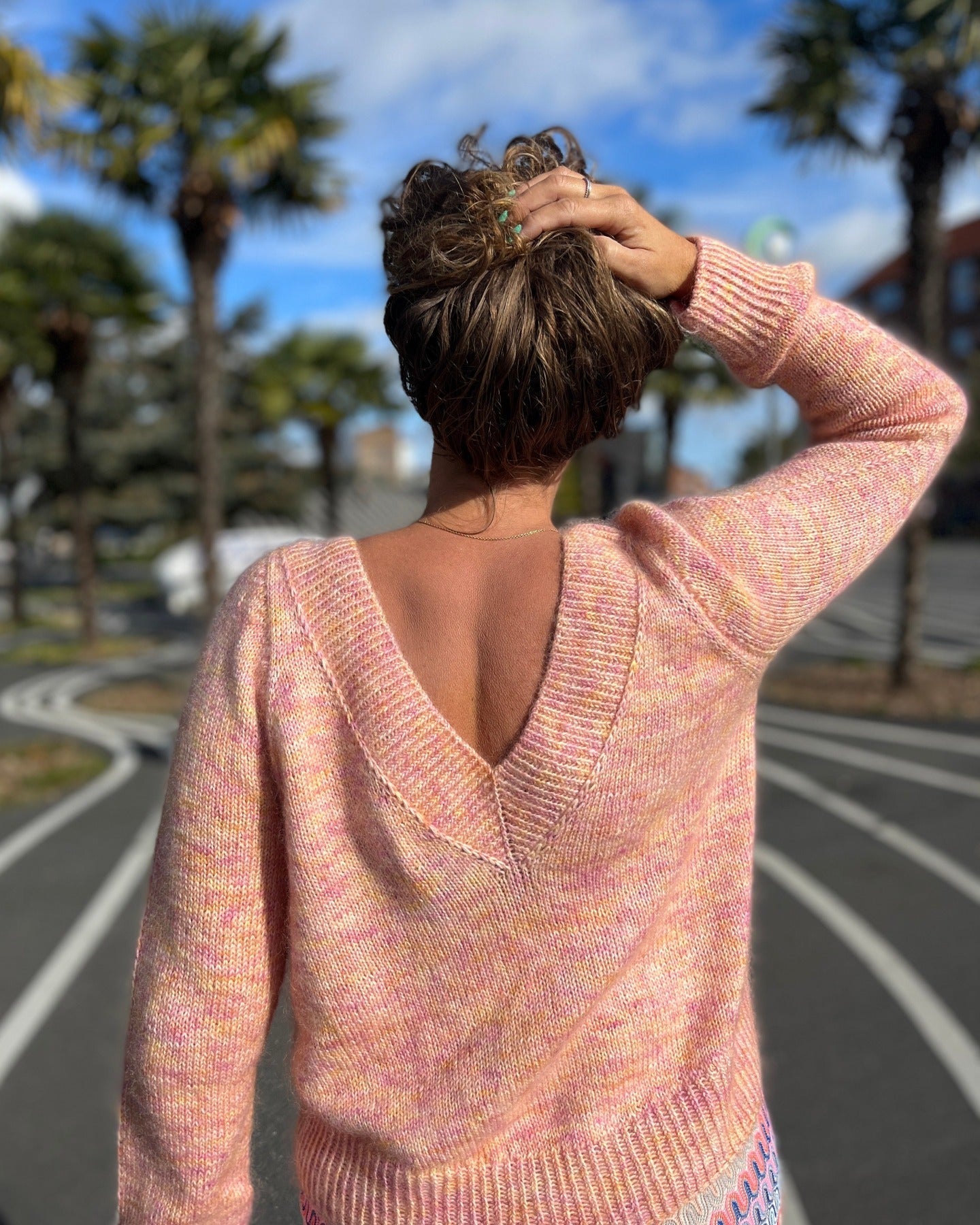 SexyBack Sweater Norsk Popknit strikkeoppskrift