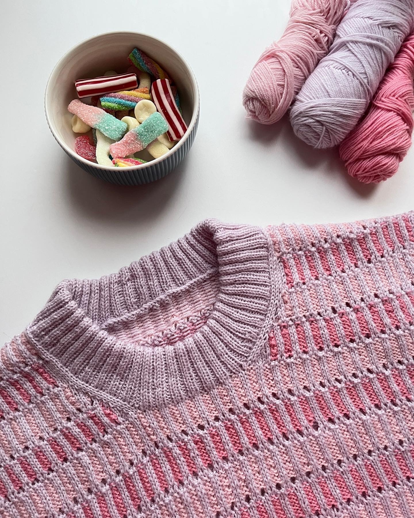 Stairway to heaven sweater Dansk Popknit strikkeopskrift