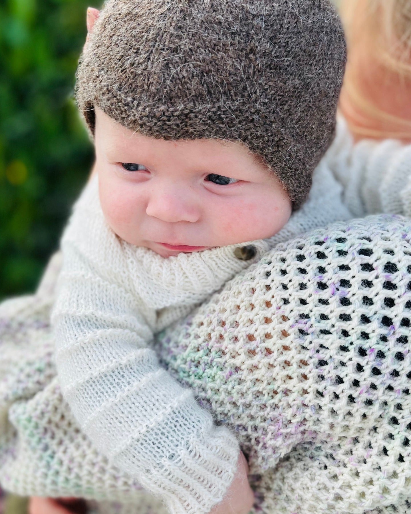Straight Up Cardigan Baby Dansk Popknit strikkeopskrift