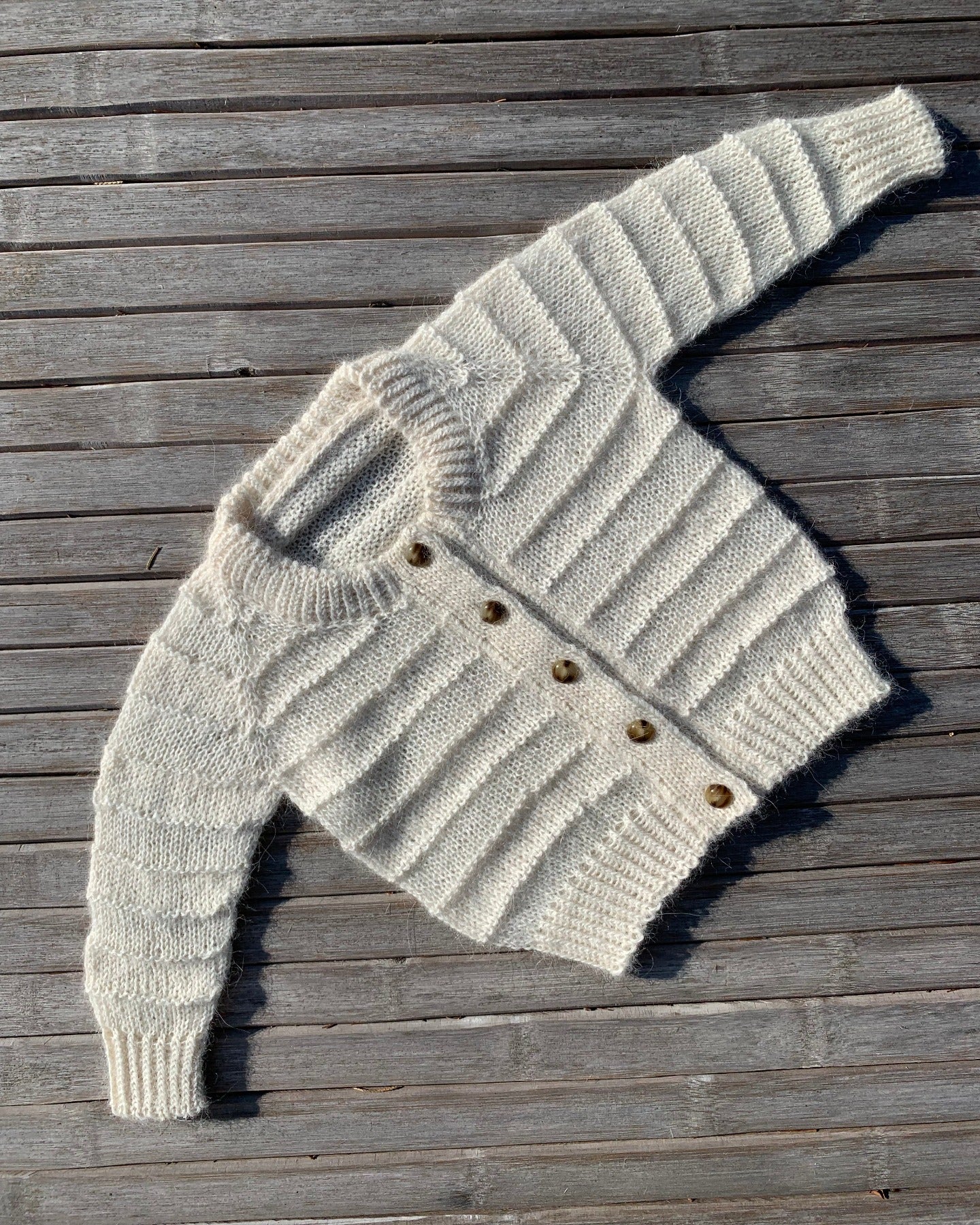 Straight Up Cardigan Baby English Popknit knitting pattern