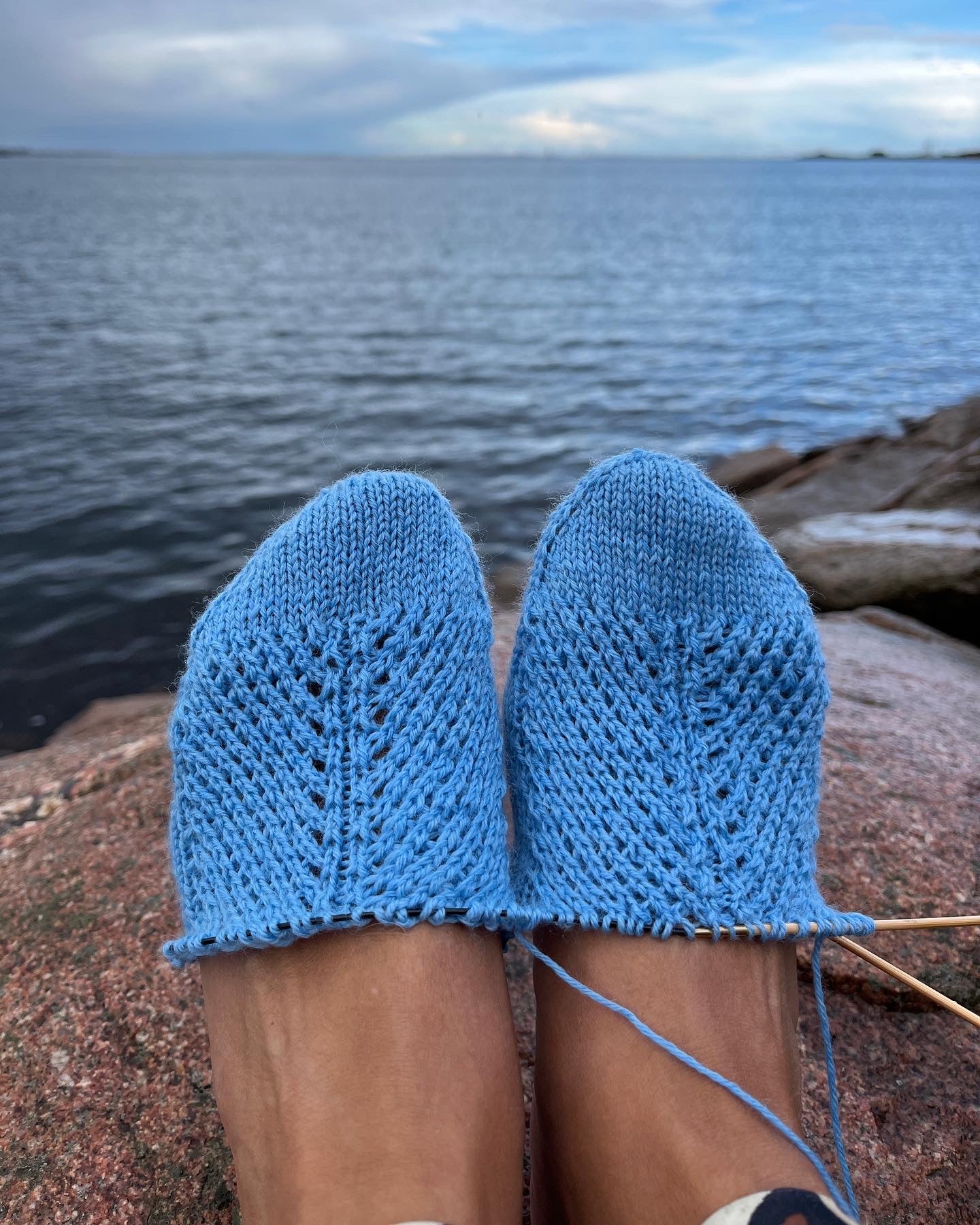 Time After Time Socks Dansk popknit strikkeopskrift