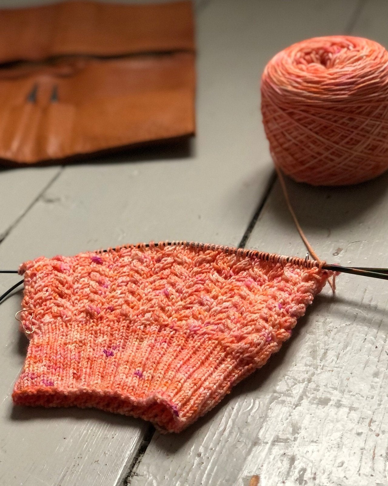 Twist and Shout Baby Set Dansk Popknit strikkeopskrift