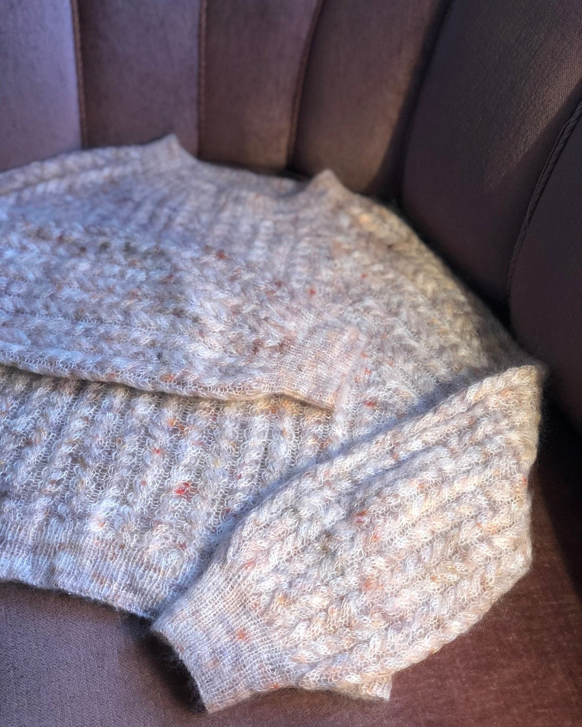Twist and Shout Sweater English Popknit knitting pattern