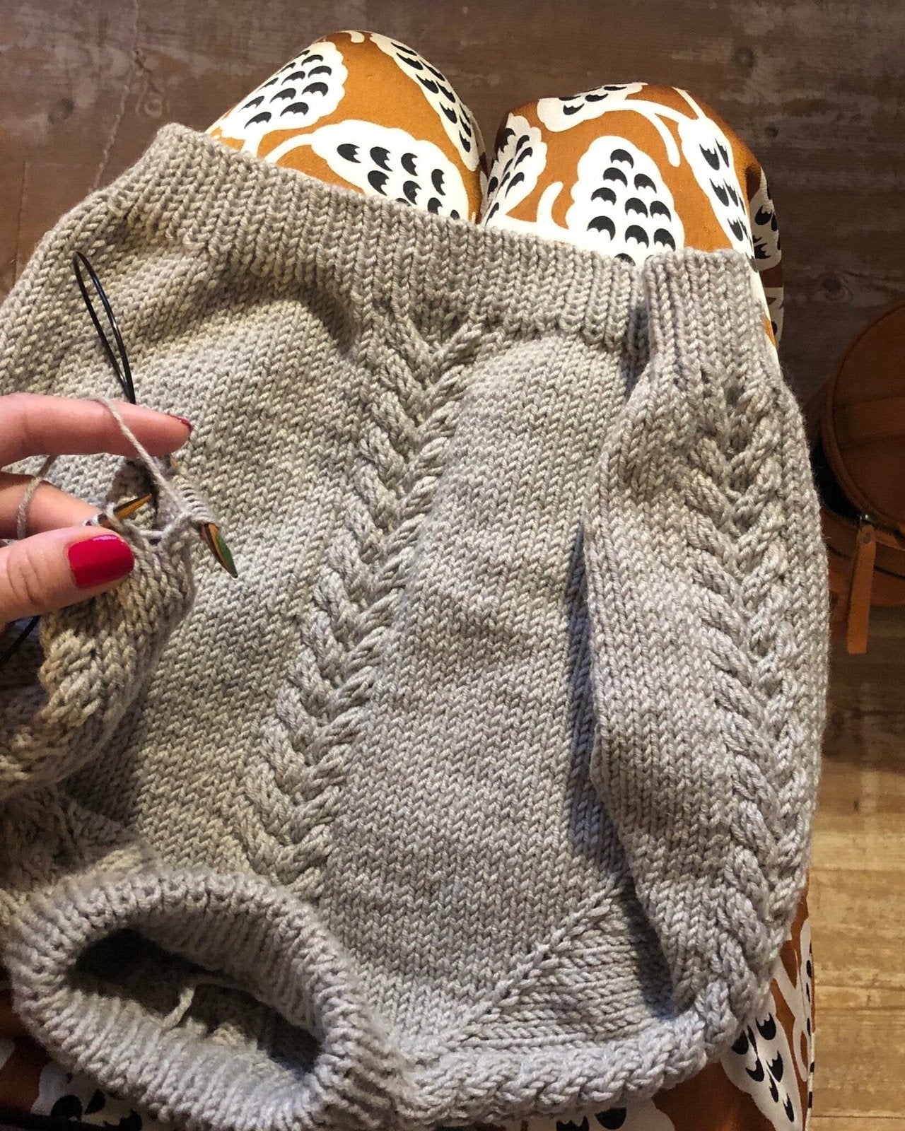 Twist and Shout Sweater Junior Dansk Popknit strikkeopskrift