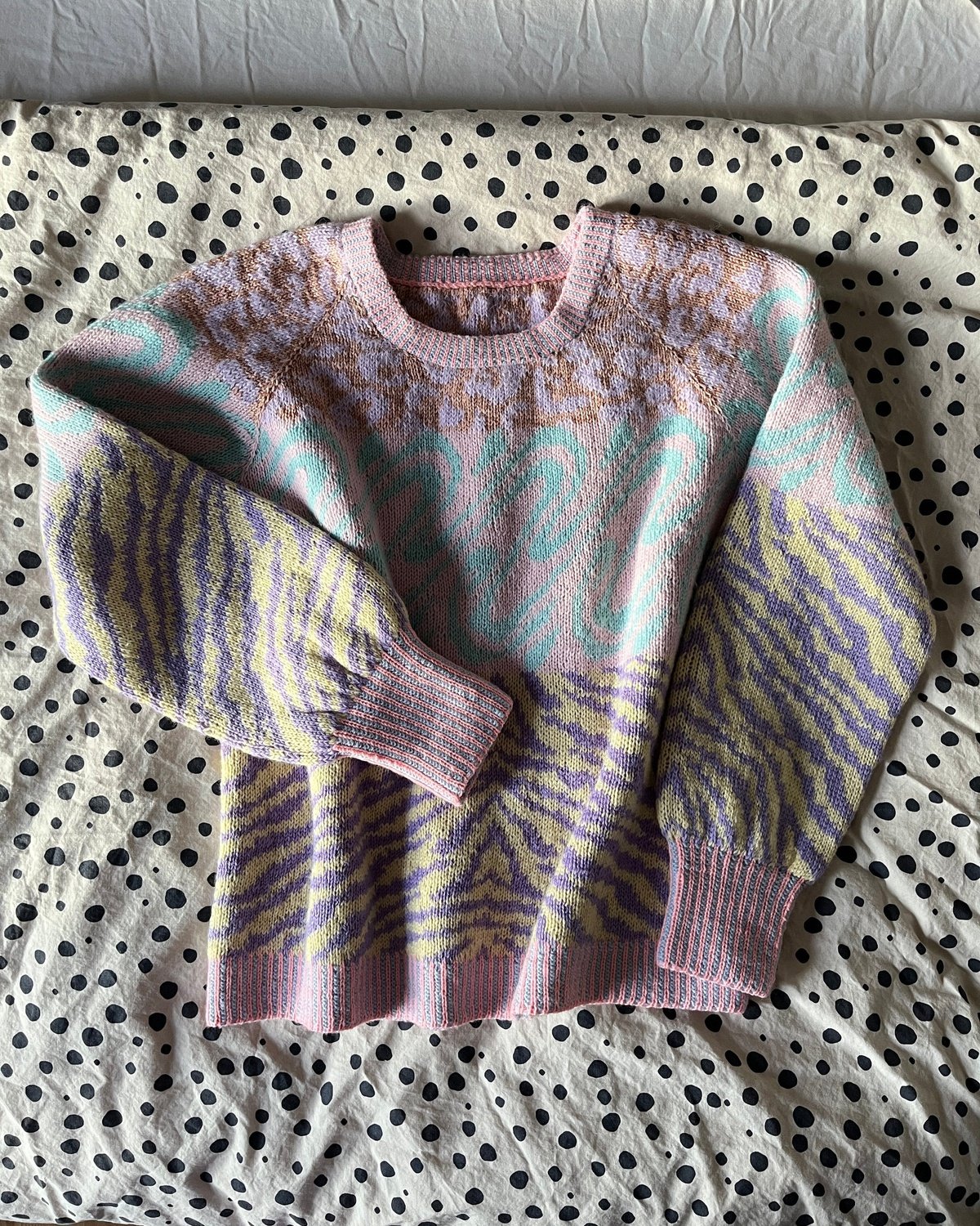 strikkeopskrift WELCOME TO THE JUNGLE SWEATER DEUTSCH Popknit 